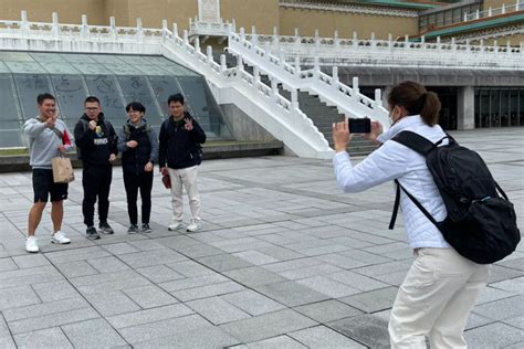 litratista viral video|Viral Jodi Sta. Maria Photographer Moment In Taiwan Sparks .